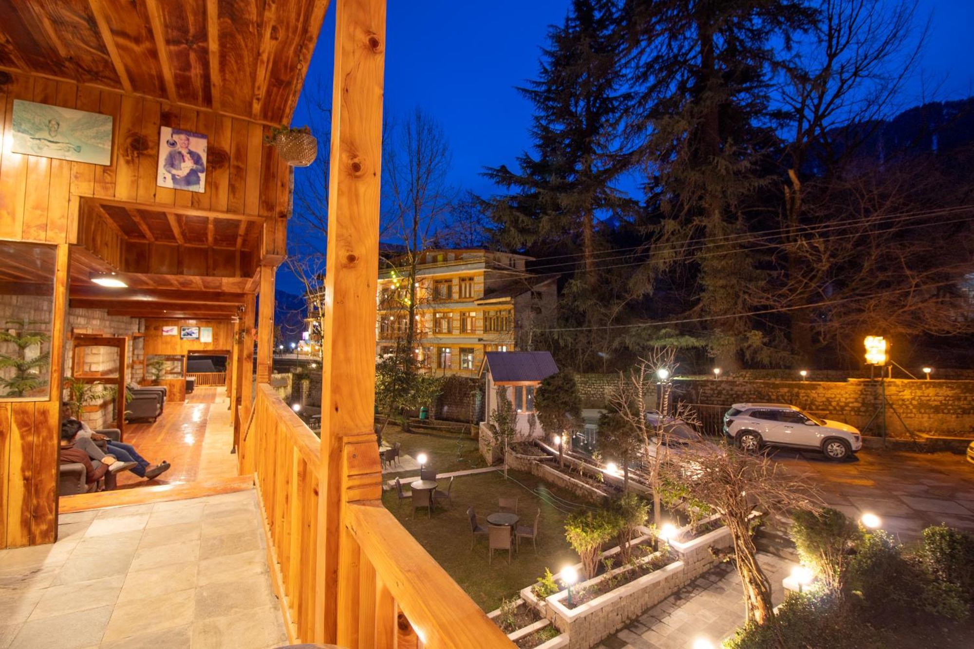 Holiday Home International, Manali